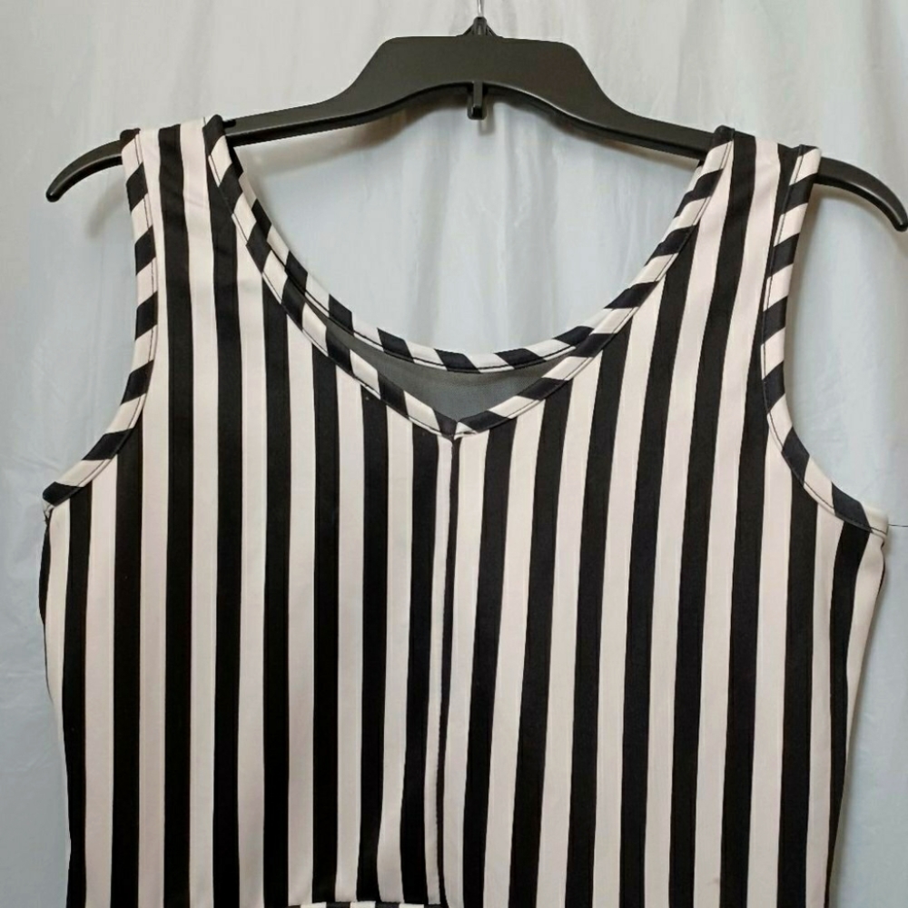 LOVE NATION STRIPED PEPLUM MESH BACK TOP BLACK WHITE SIZE XL